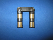 Load image into Gallery viewer, Johnson Lifters® 2312BBR - Big Block Chrysler Hydraulic Roller Reduced Travel Lifters